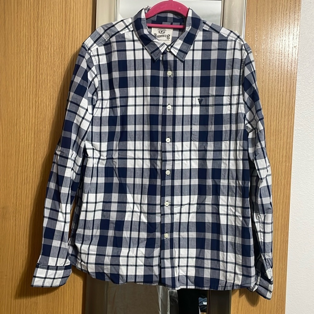 Roebuck & Co. Size XL long sleeve button up plaid blue and white western shirt